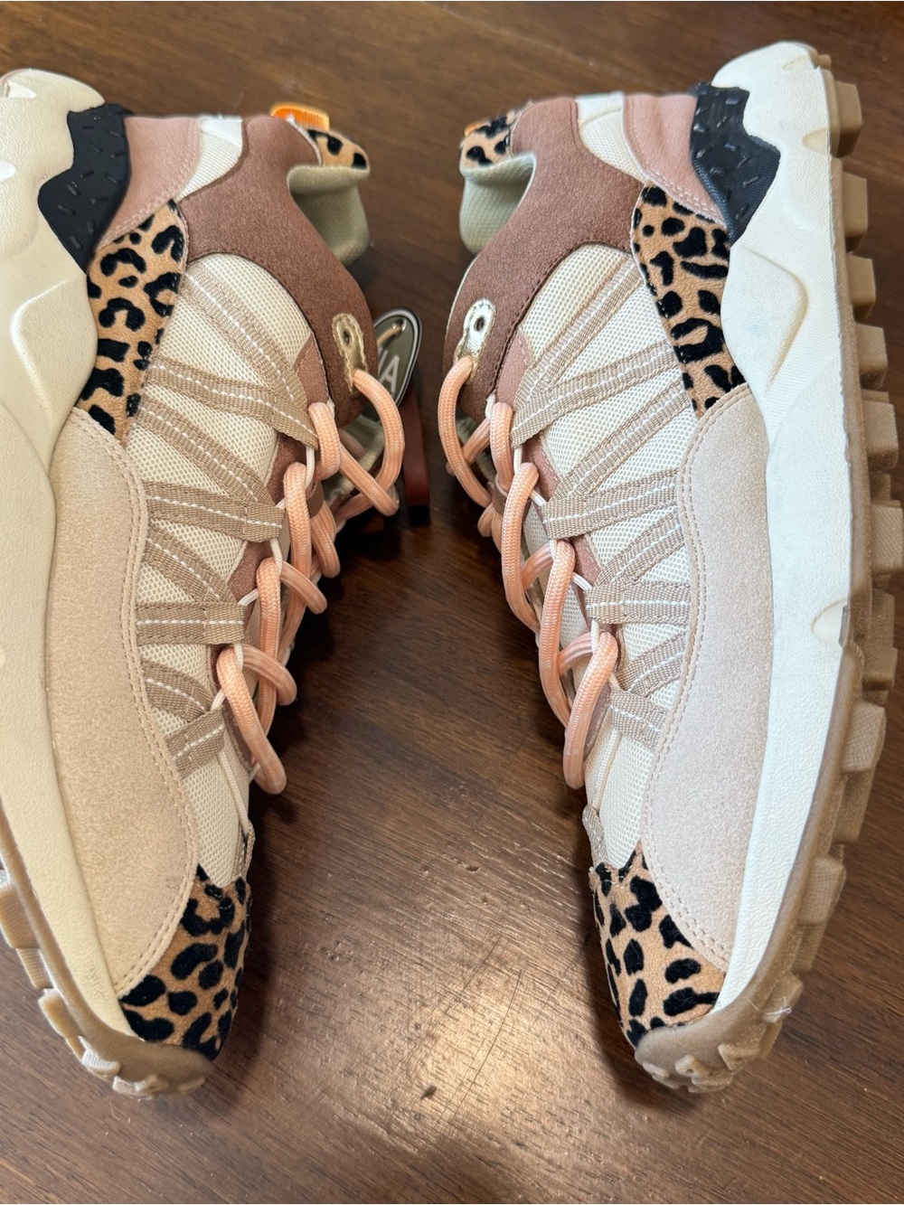 Mia Nile Sneaker Leopard Print Nuetral Chunky Women’s Size 9 NWT - Picture 8 of 12